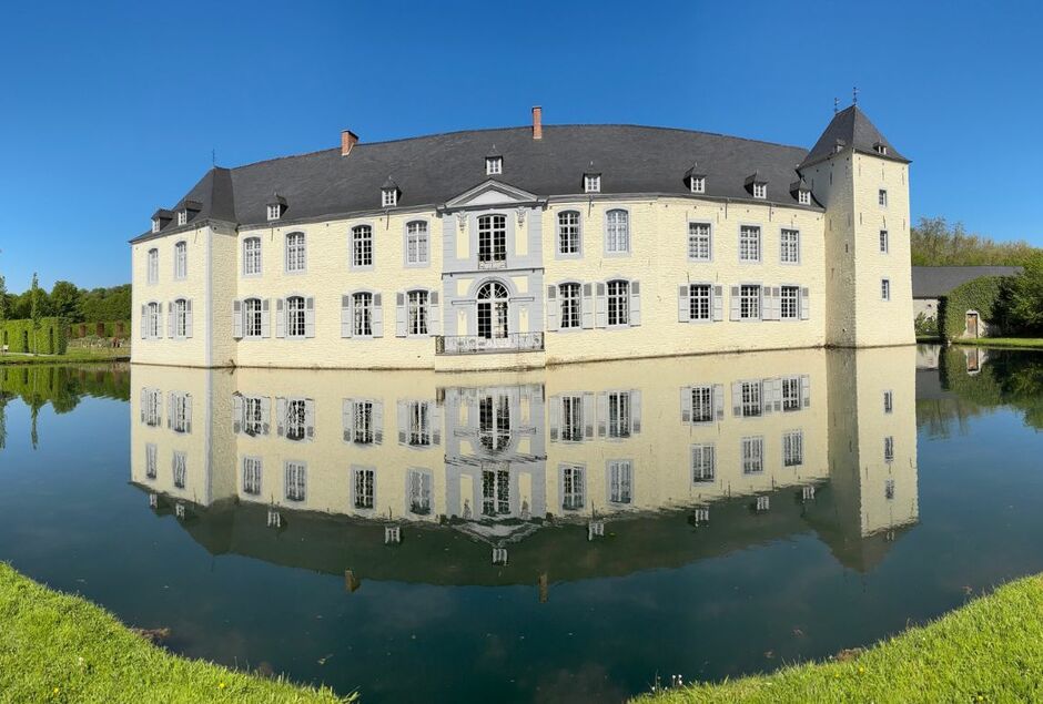 LES JARDINS ET LE CHATEAU D'ANNEVOIE EN V.I.P POUR EPICURIUS !